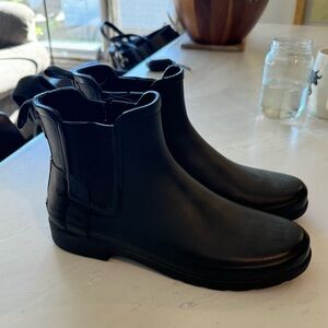 Hunter ankle boots (size US 8)